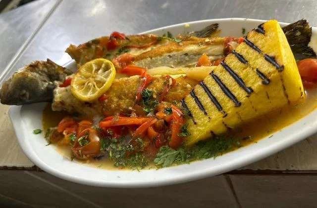 Saramura de biban cu mamaliga