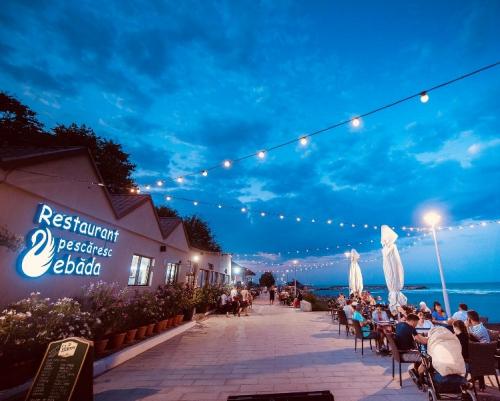 Restaurant Pescaresc LEBADA (1)